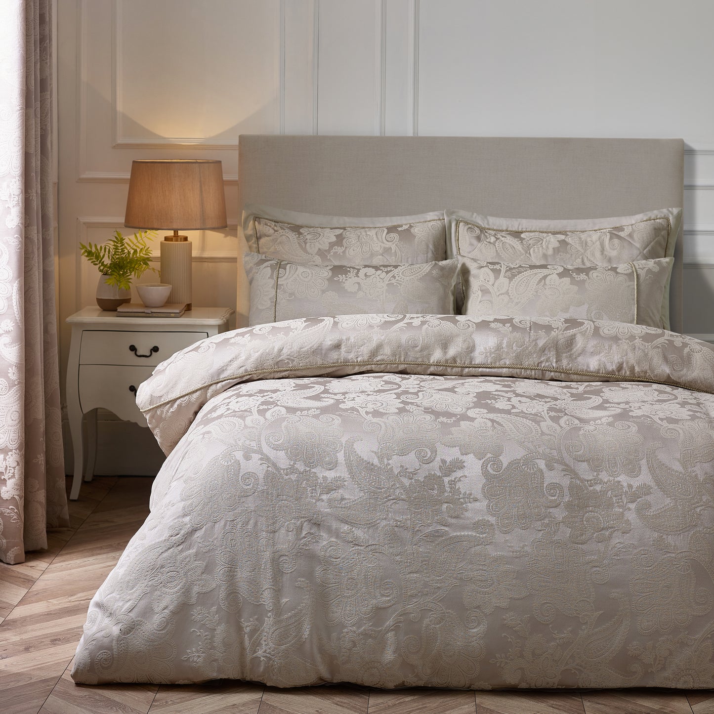 Opulent Jacquard Duvet Cover Set in Champagne Gold by Catherine Lansfield