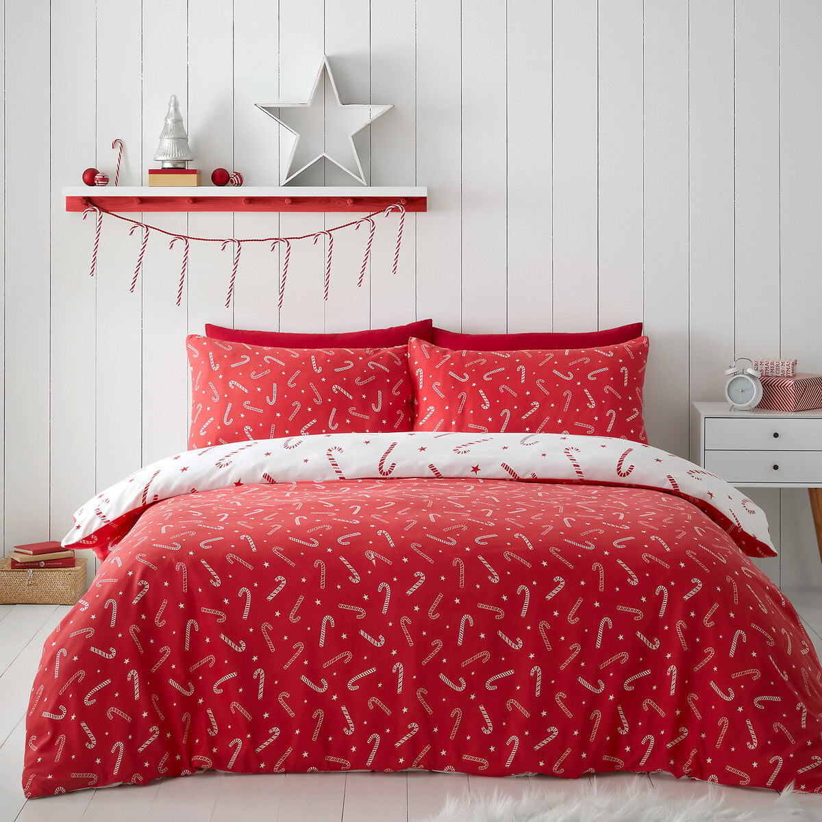Catherine Lansfield White Christmas Candy Cane Reversible Duvet Cover Set