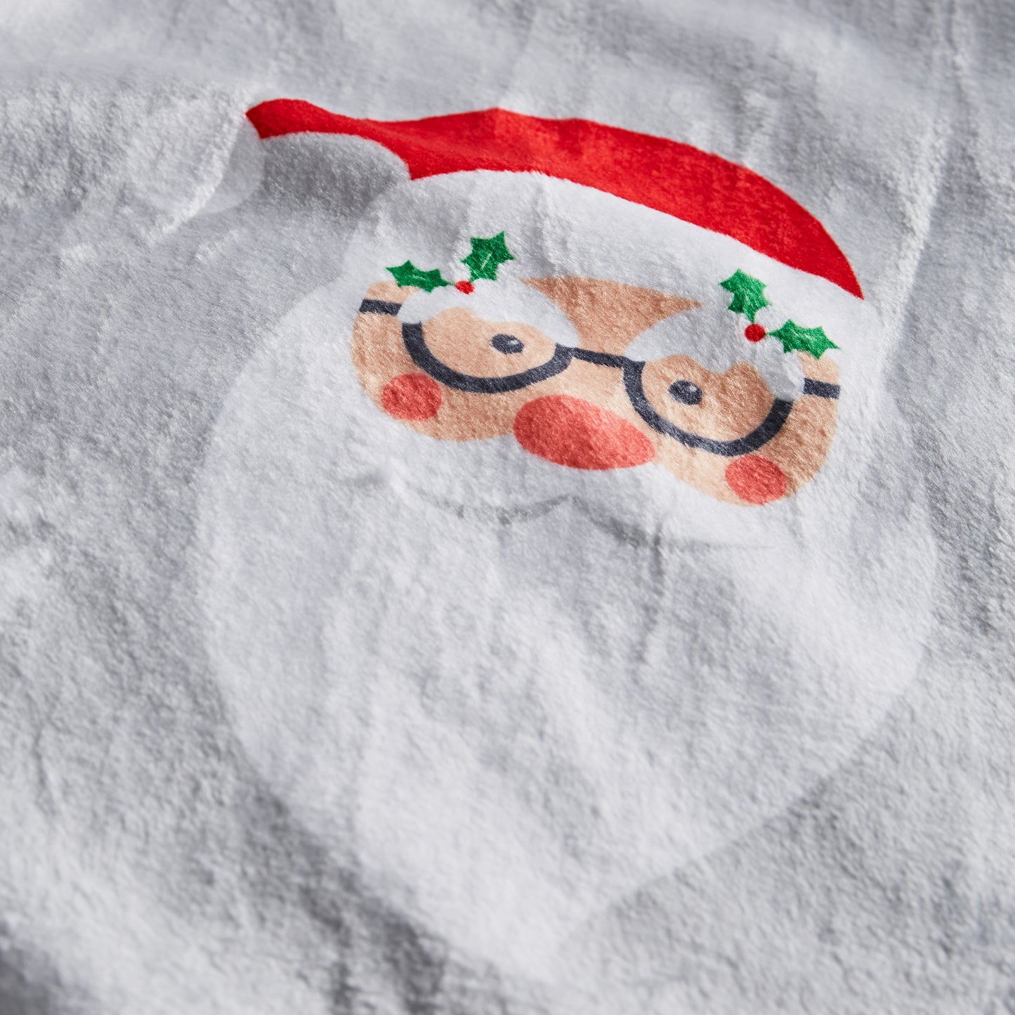 Christmas Santa Spec-Tacular Cosy Fleece Blanket Throw in Grey