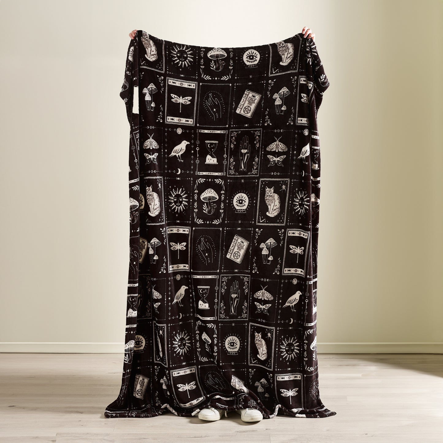 Enchanted Witchcraft Cosy Fleece Blanket Throw in Black by Catherine Lansfield