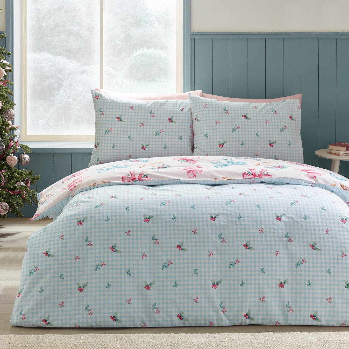 Christmas Bows and Bells Reversible Duvet Cover Set in Pink by Catherine Lansfield