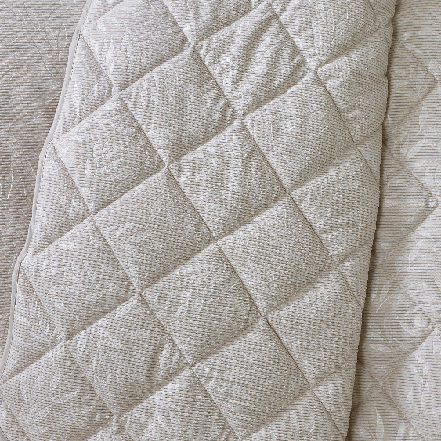 Corded Leaves Quilted Bedspread in Champagne Gold by Catherine Lansfield