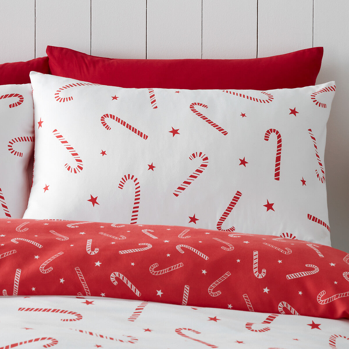 Catherine Lansfield White Christmas Candy Cane Reversible Duvet Cover Set