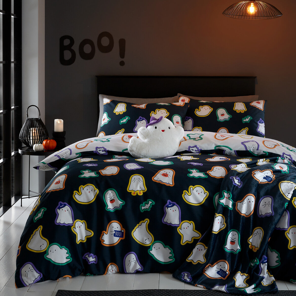 Halloween Ghosts Throw by Catherine Lansfield