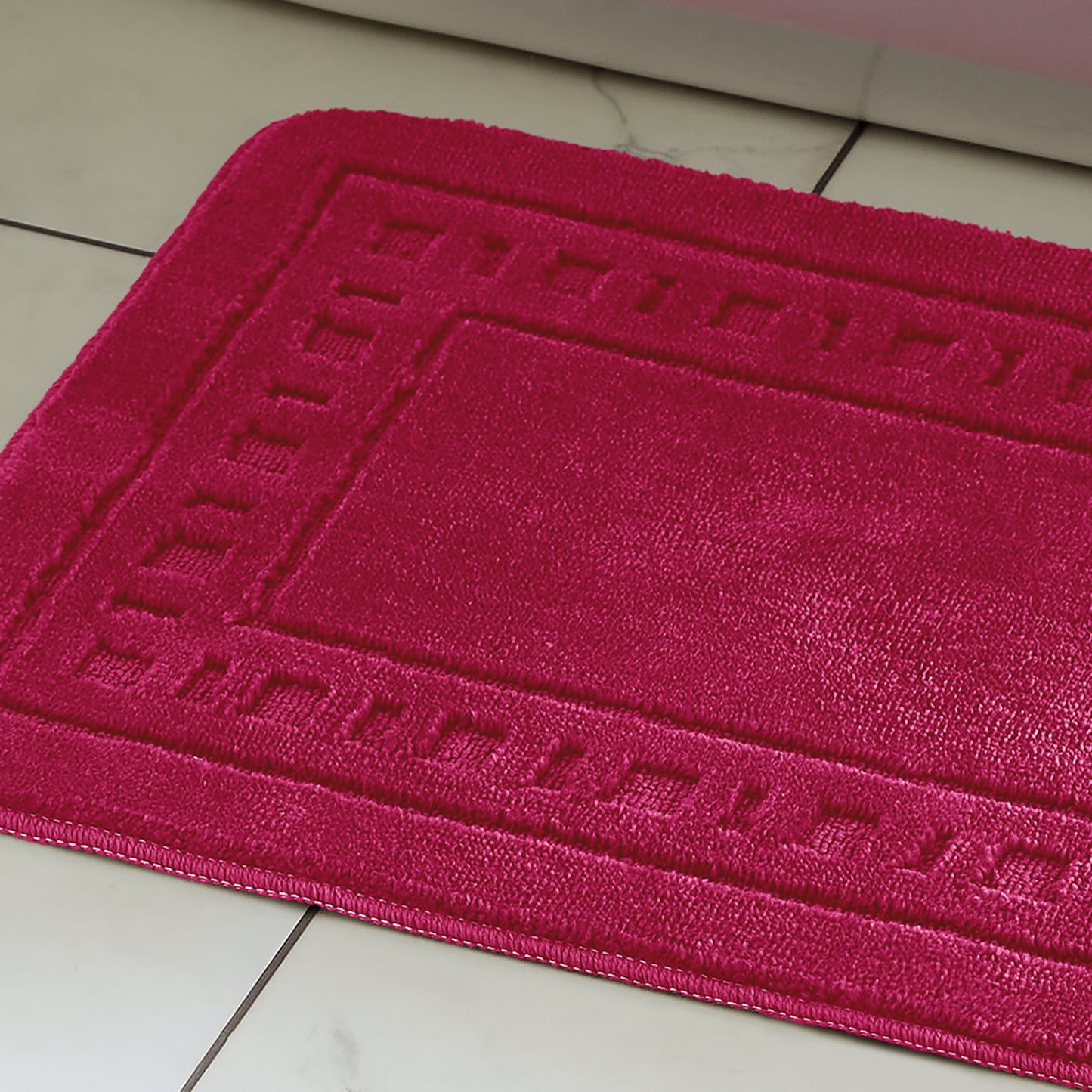 Armoni Bordered Bath & Pedestal Mat Set in Hot Pink