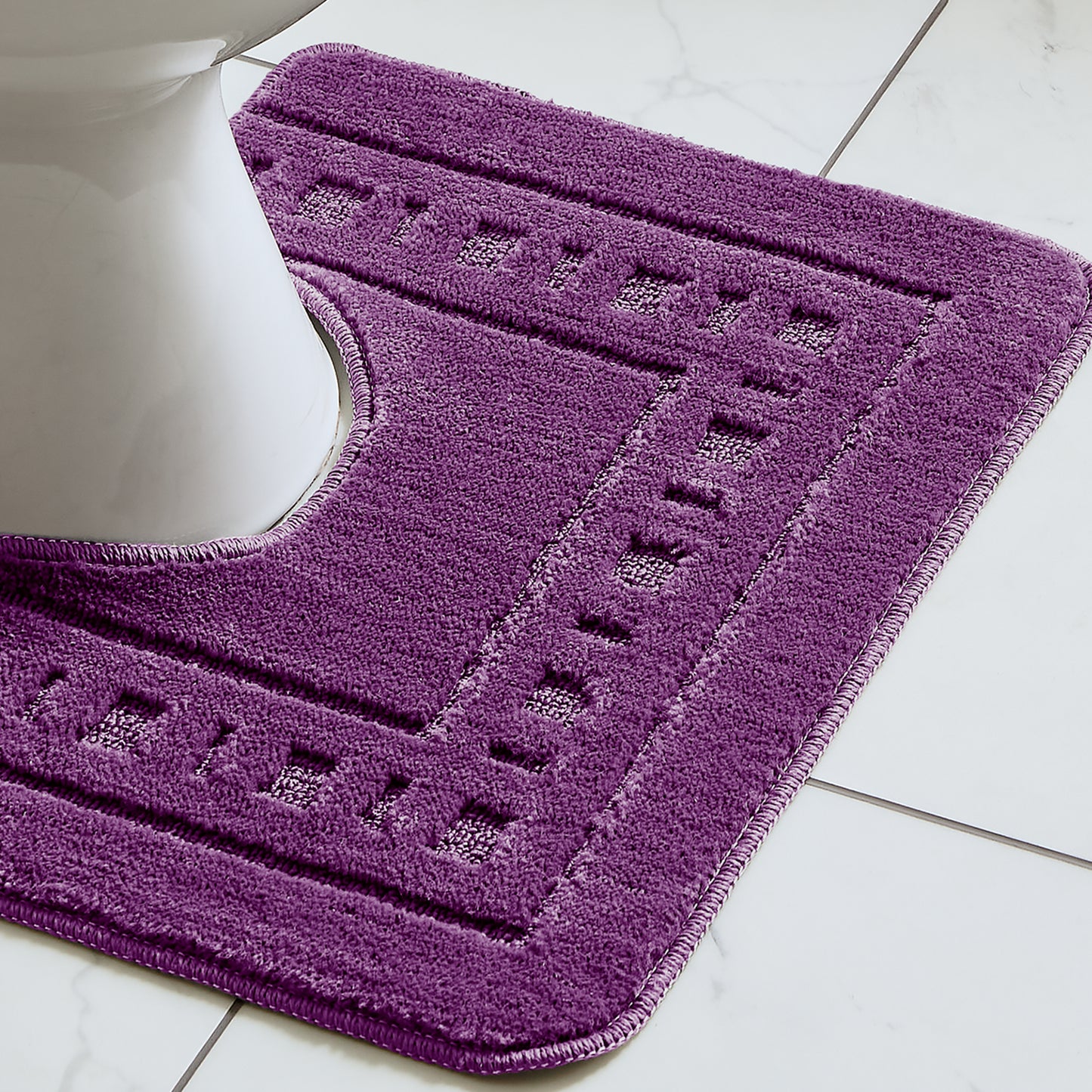 Armoni Bordered Bath & Pedestal Mat Set in Plum