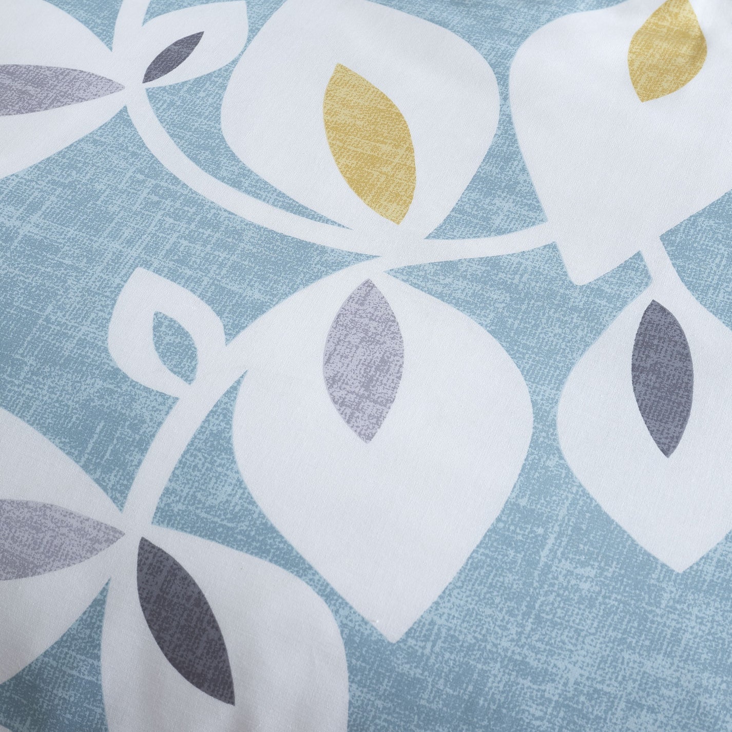 Inga Leaf Reversible Teal Duvet Cover Set - Catherine Lansfield