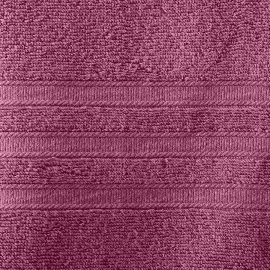 Zero Twist Bath Sheet Pair in Raspberry by Catherine Lansfield