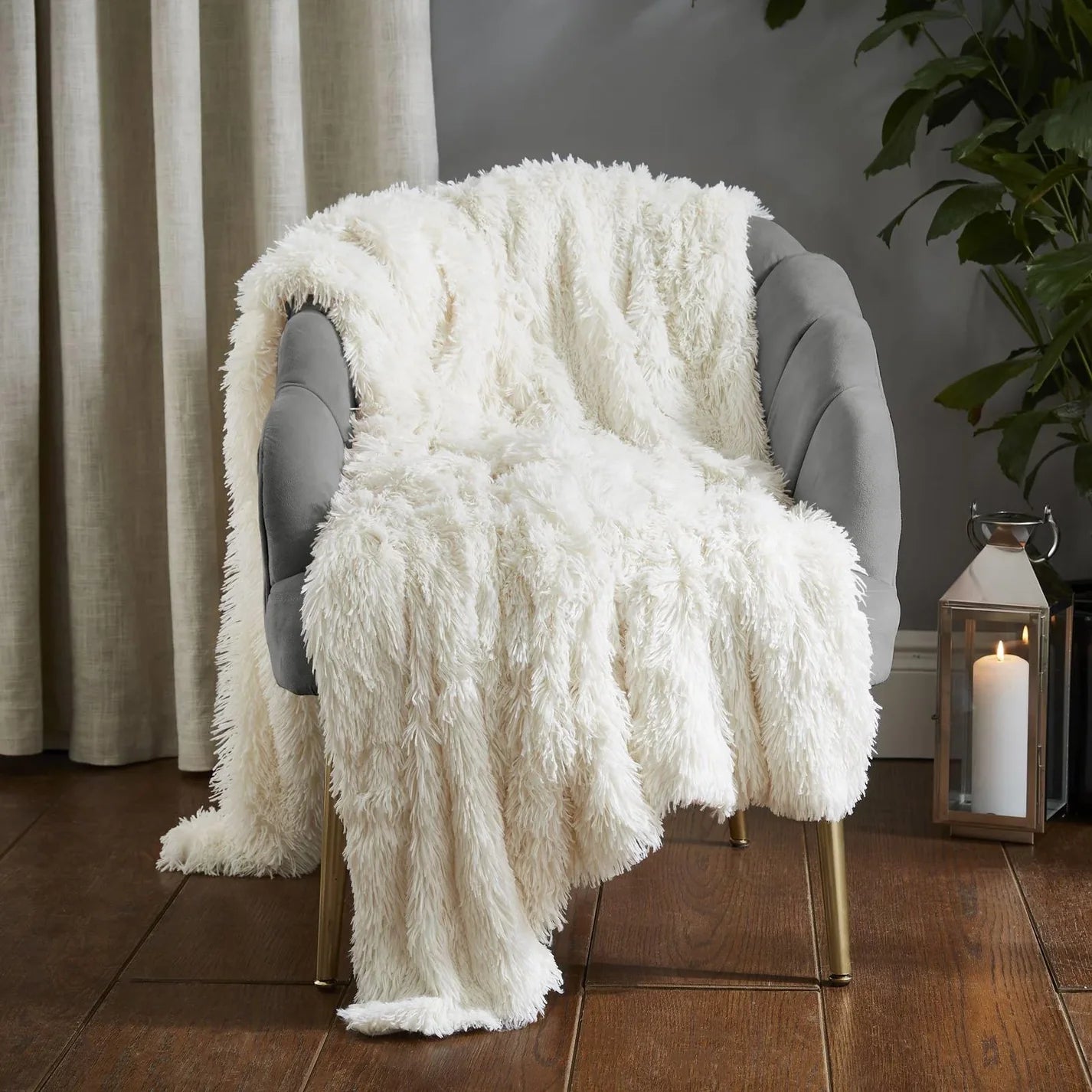 Cream Cuddly Deep Pile Throw