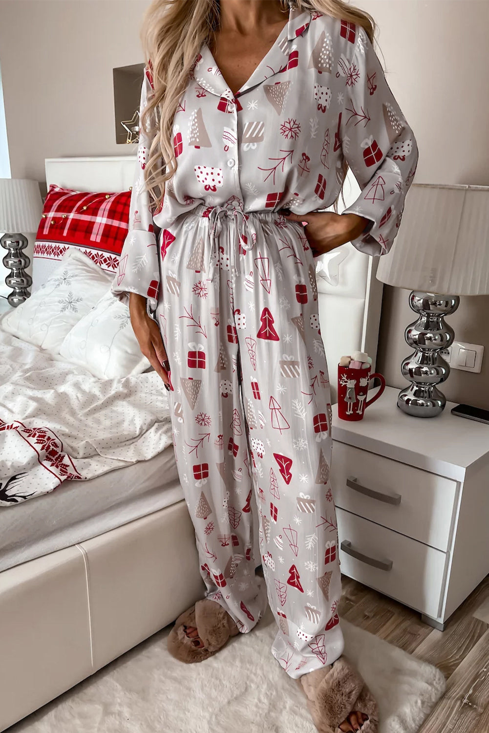 White Christmas Deer Printed Shirt and Pants Pajama Set