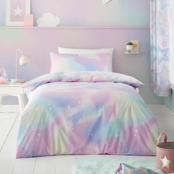 Ombre Star Reversible Duvet Cover Set in White by Catherine Lansfield Kids