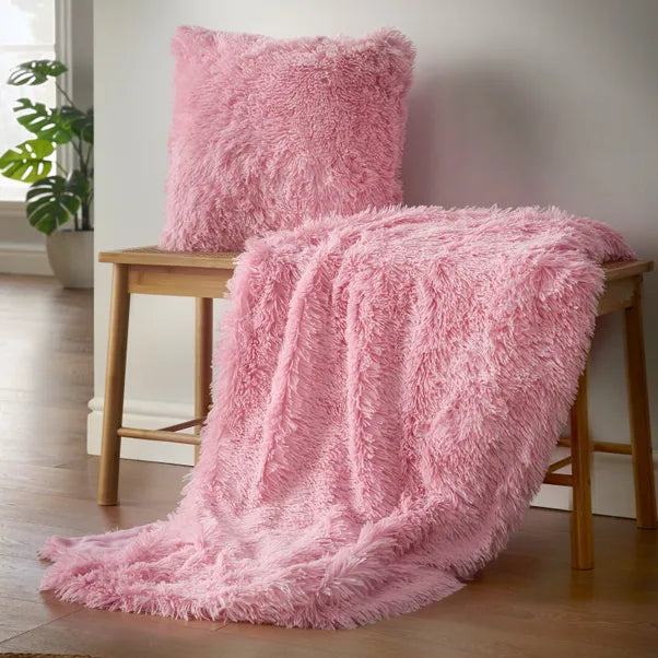 Cuddly Deep Pile Throw in Candy by Catherine Lansfield