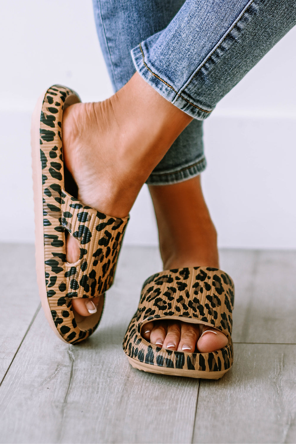 Leopard Cloud Slider Shoes