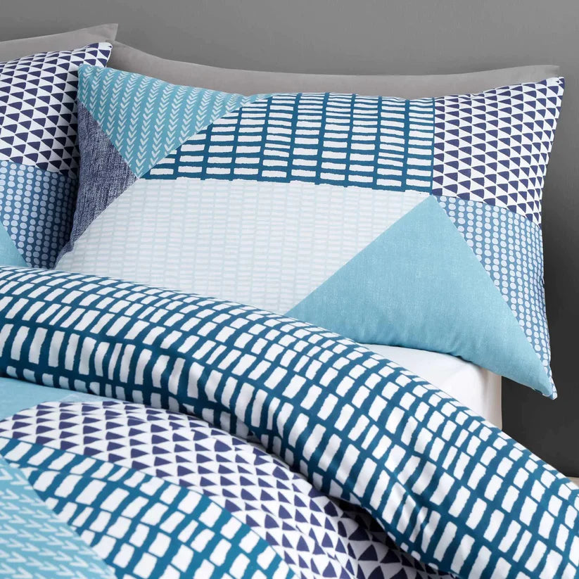 Larsson Geo Geometric Teal Duvet Cover Set by Catherine Lansfield