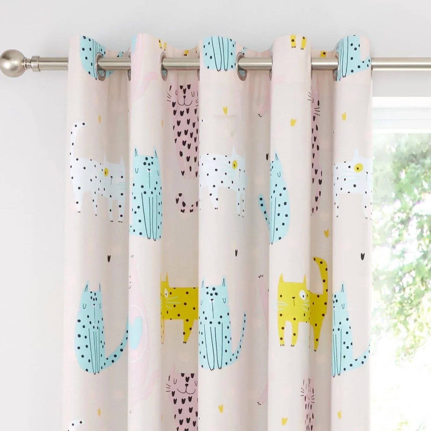 Cute Cats Eyelet Curtains by Catherine Lansfield kids