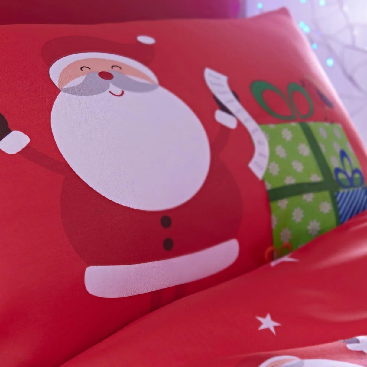 Santa's Christmas Presents Red Duvet Cover Set by Catherine Lansfield Kids