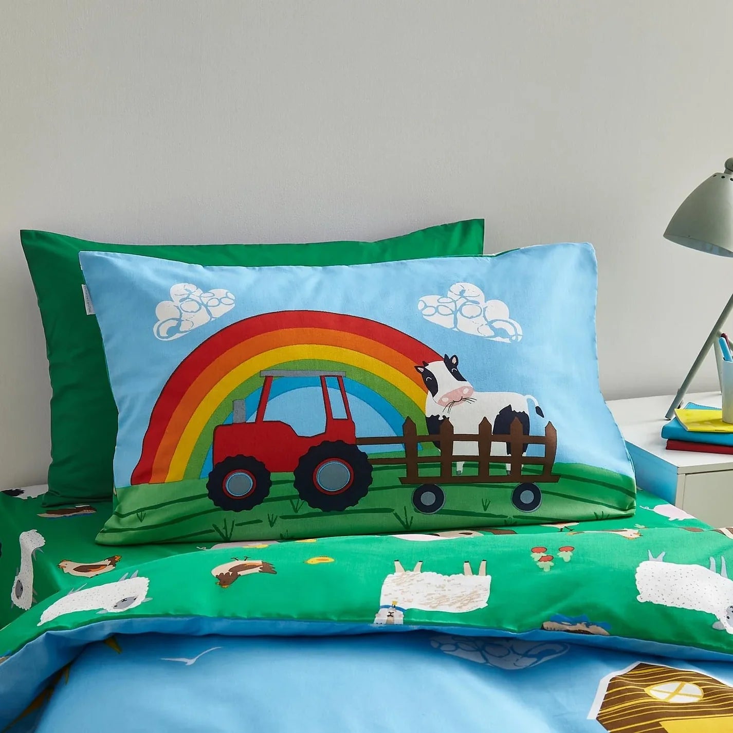 Farmyard Animals Reversible Green Duvet Cover Set by Catherine Lansfield Kids