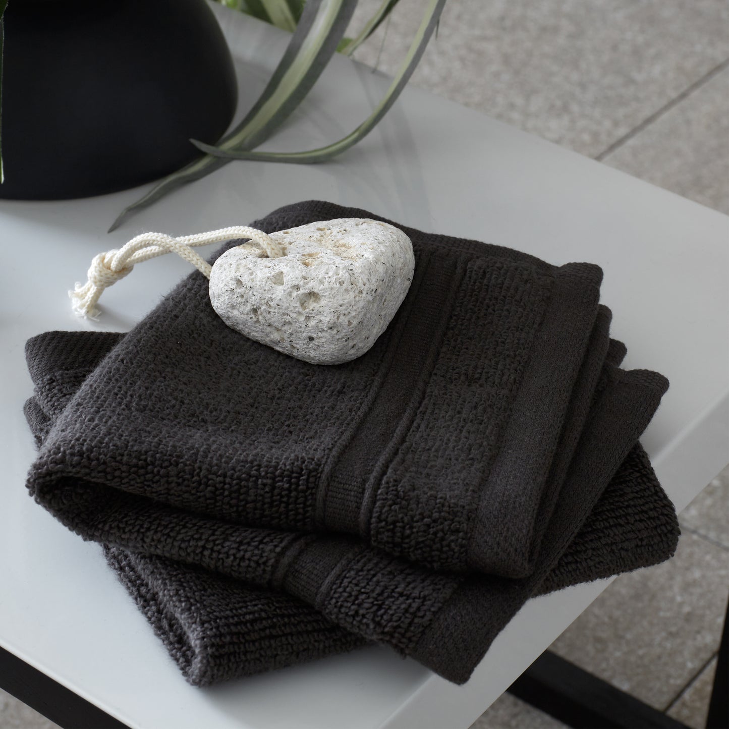 Zero Twist 6 Piece Towel Bale Set in Charcoal by Catherine Lansfield