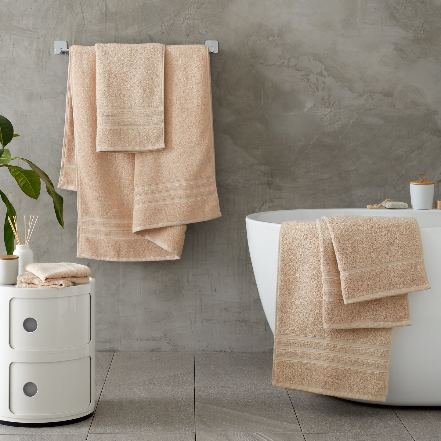 Zero Twist 6 Piece Towel Bale Set in Natural by Catherine Lansfield