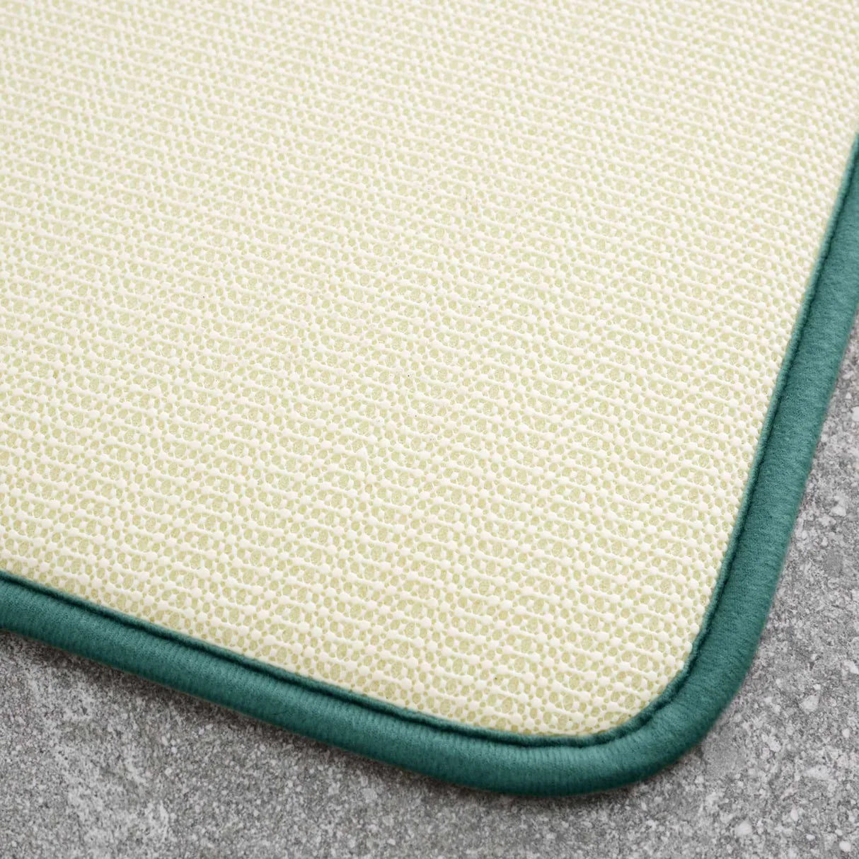 Catherine Lansfield Anti-Bacterial Bath & Pedestal Mat Set in Forest Green