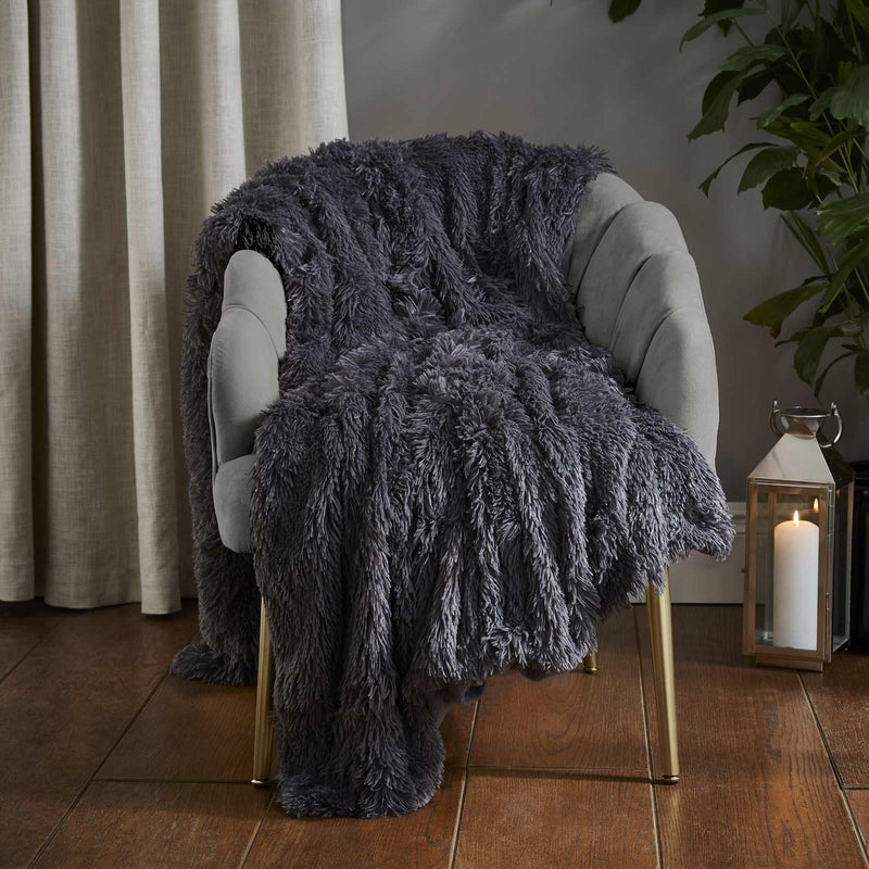 Cuddly Deep Pile Throw Charcoal