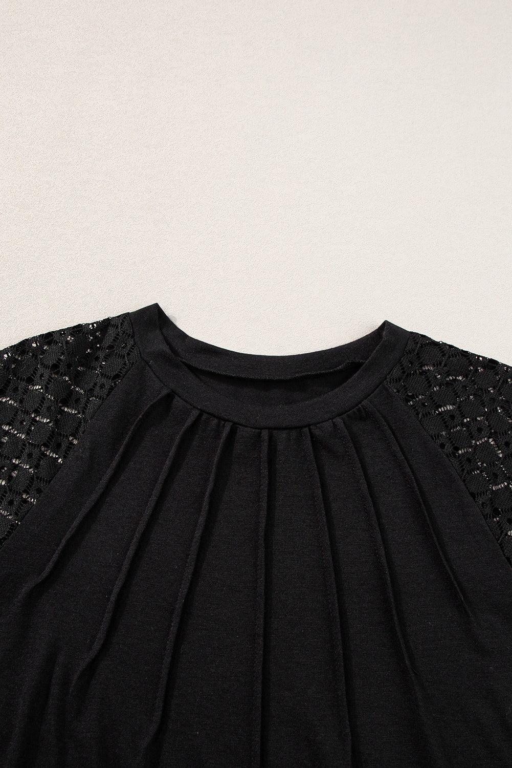 Seamed Detail Contrast Lace Raglan Sleeve Tee