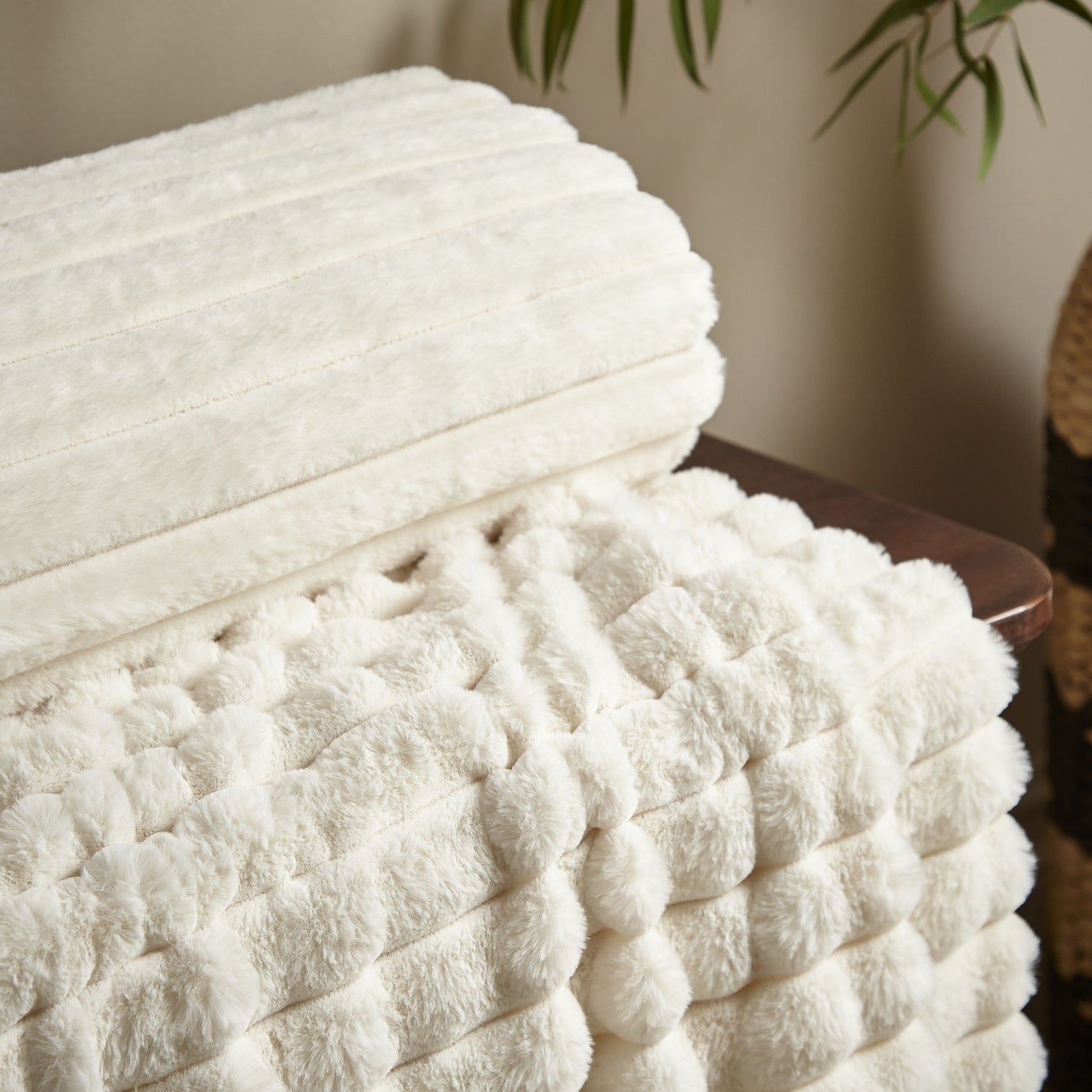 Cosy Ribbed Faux Fur Soft Blanket Throw in Cream by Catherine Lansfield