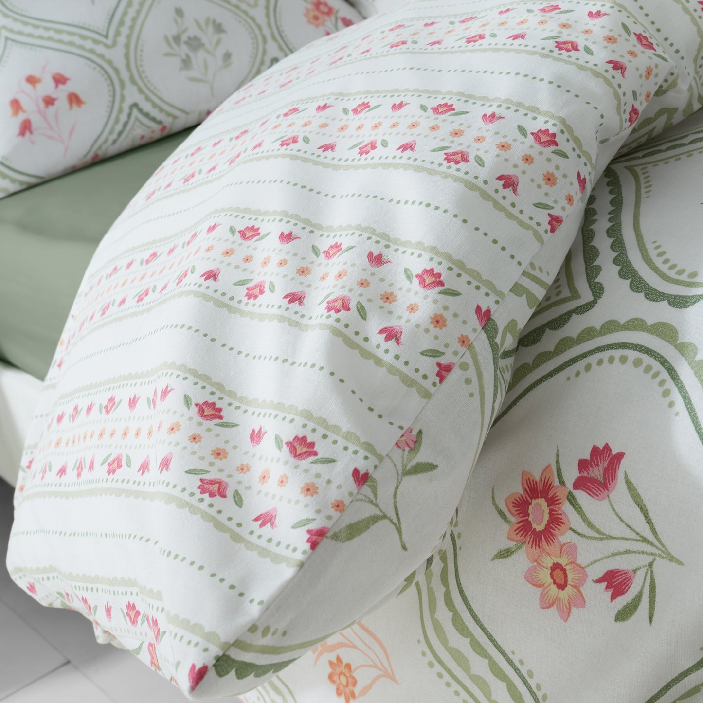 Cameo Floral Reversible Duvet Cover Set in Green by Catherine Lansfield