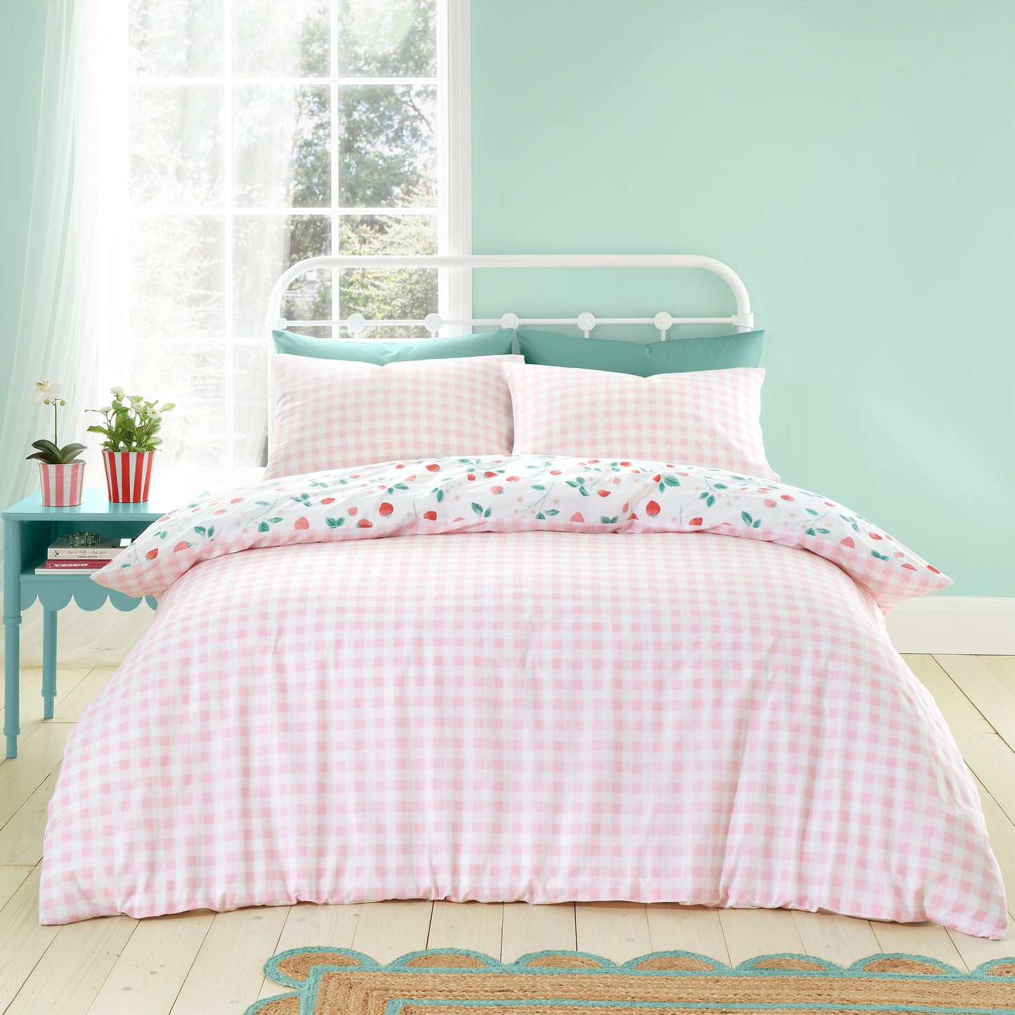 Strawberry Garden Reversible Duvet Cover Set by Catherine Lansfield