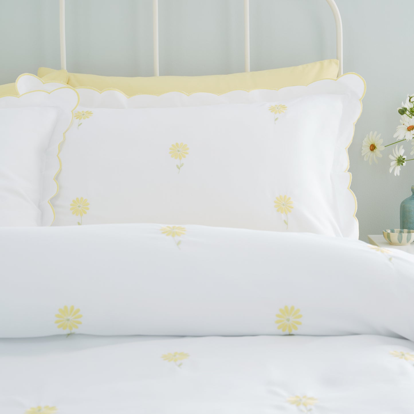 Lorna Embroidered Daisy Duvet Cover Set by Catherine Lansfield