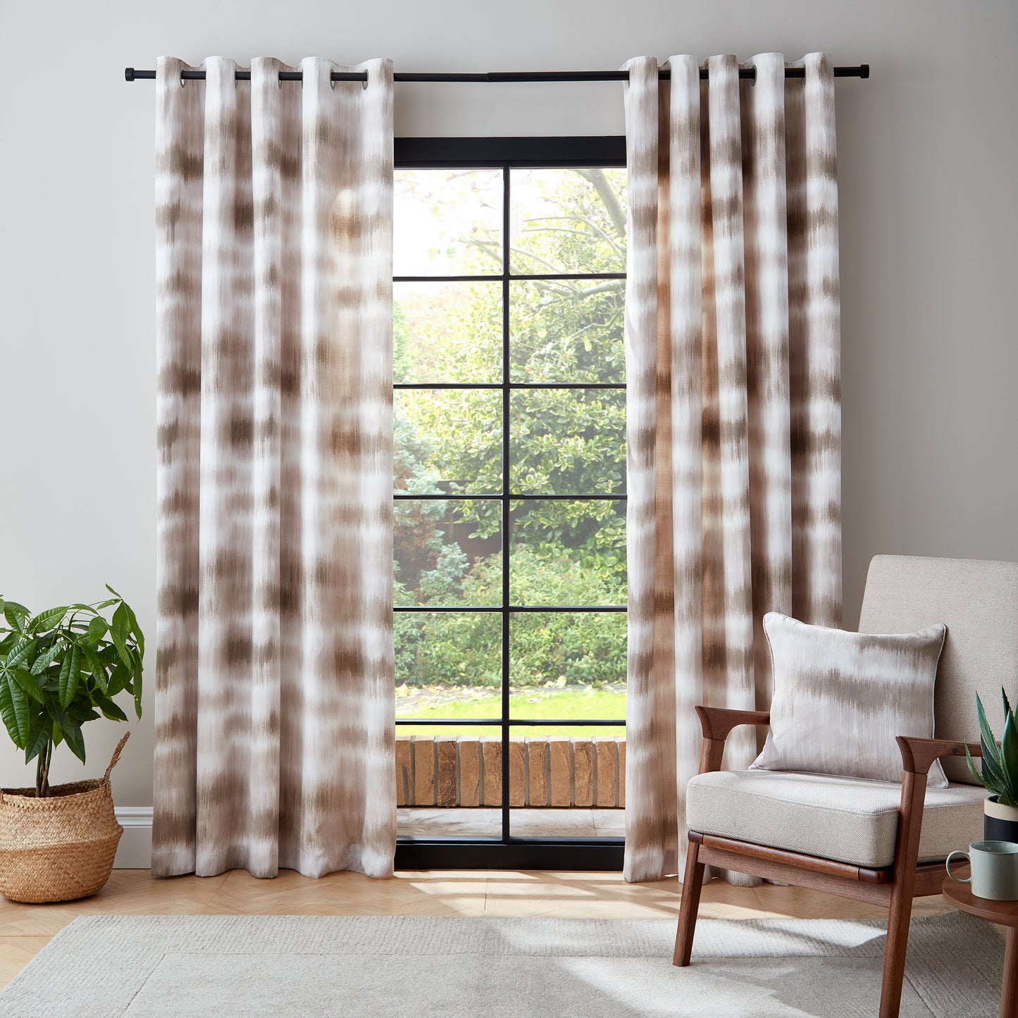 Ombre Texture Thermal Eyelet Curtains in Natural by Catherine Lansfield