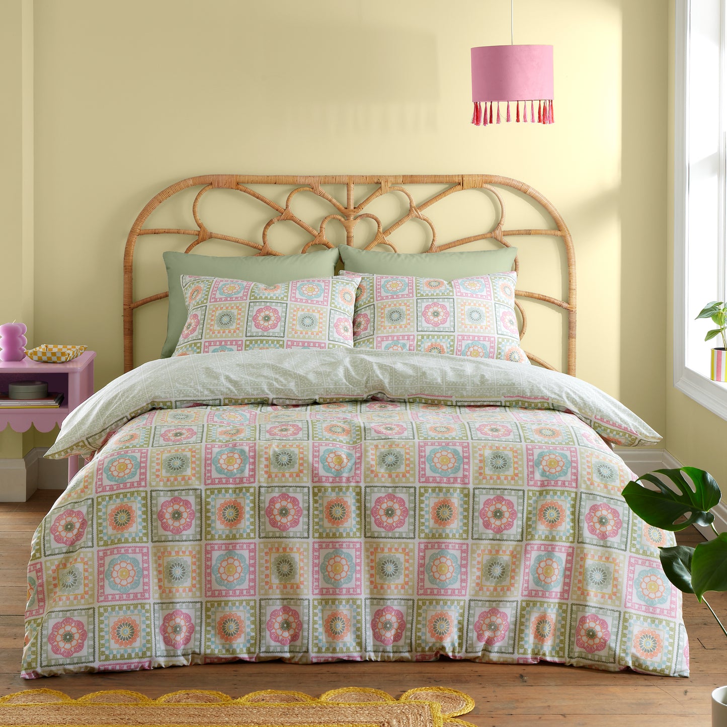 Crochet Print Duvet Cover Set by Catherine Lansfield