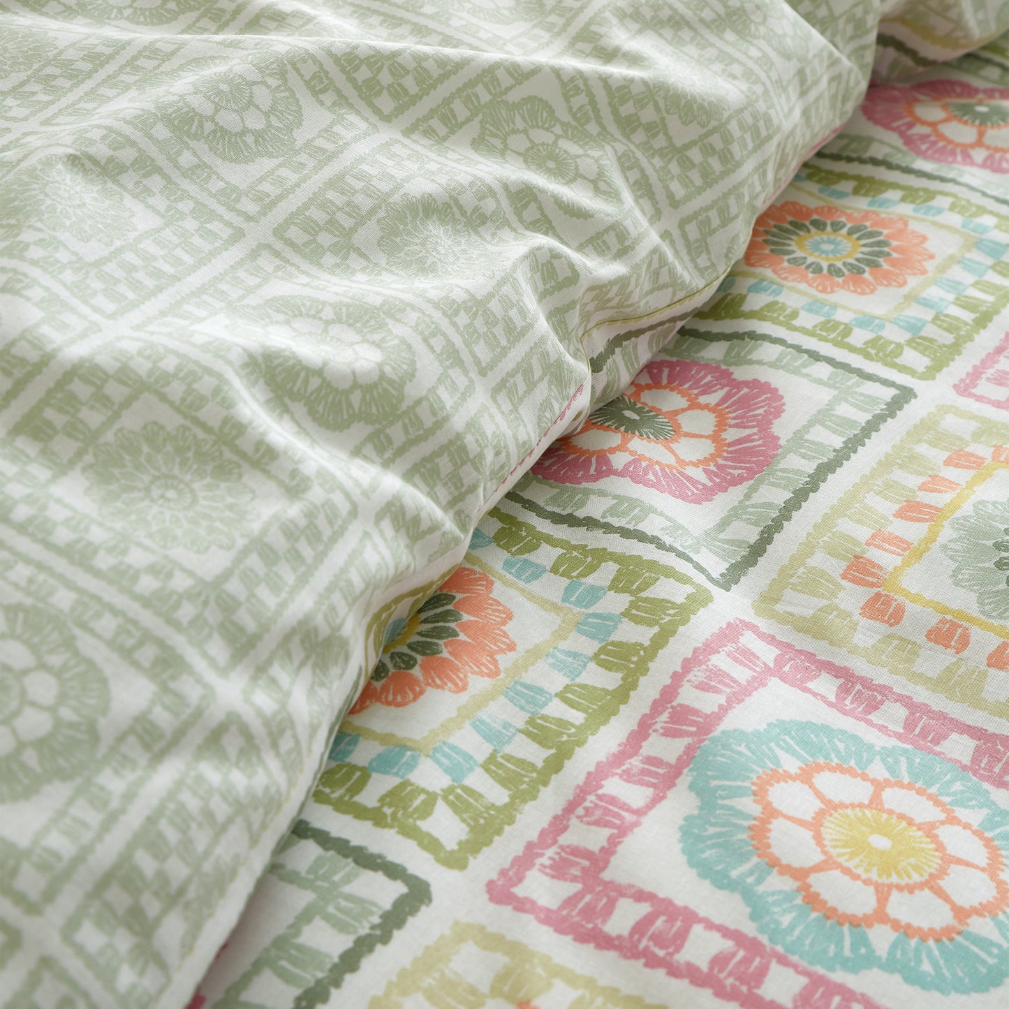 Crochet Print Duvet Cover Set by Catherine Lansfield