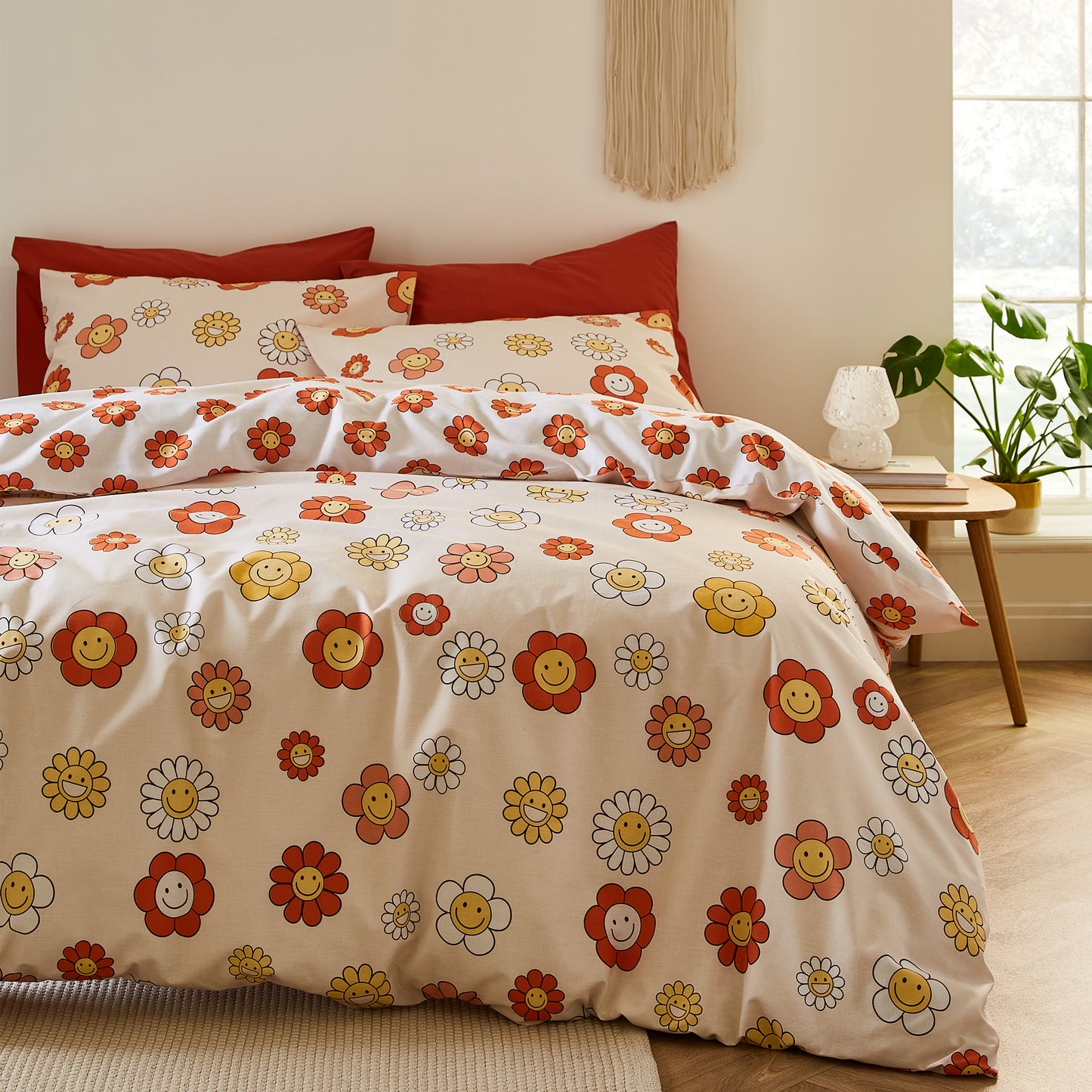 Groovy Floral Reversible Duvet Cover Set by Sassy B