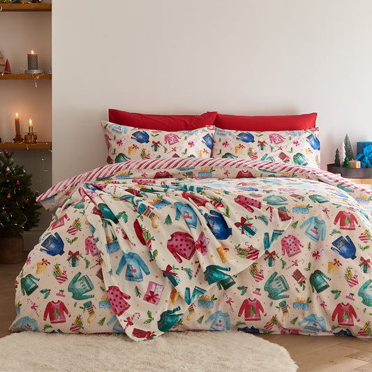 Christmas Jolly Jumpers Reversible Duvet Cover Set in Cream by Catherine Lansfield