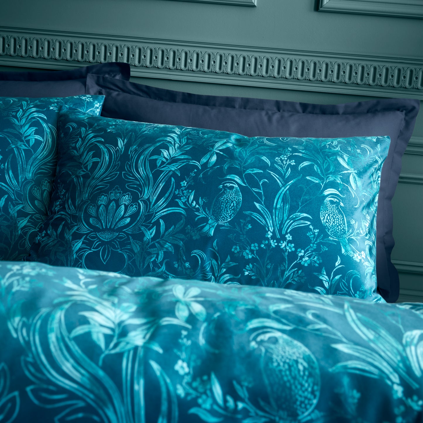 Regal Birds Soft Velvet Duvet Cover Set in Teal Green - Bridgerton By Catherine Lansfield