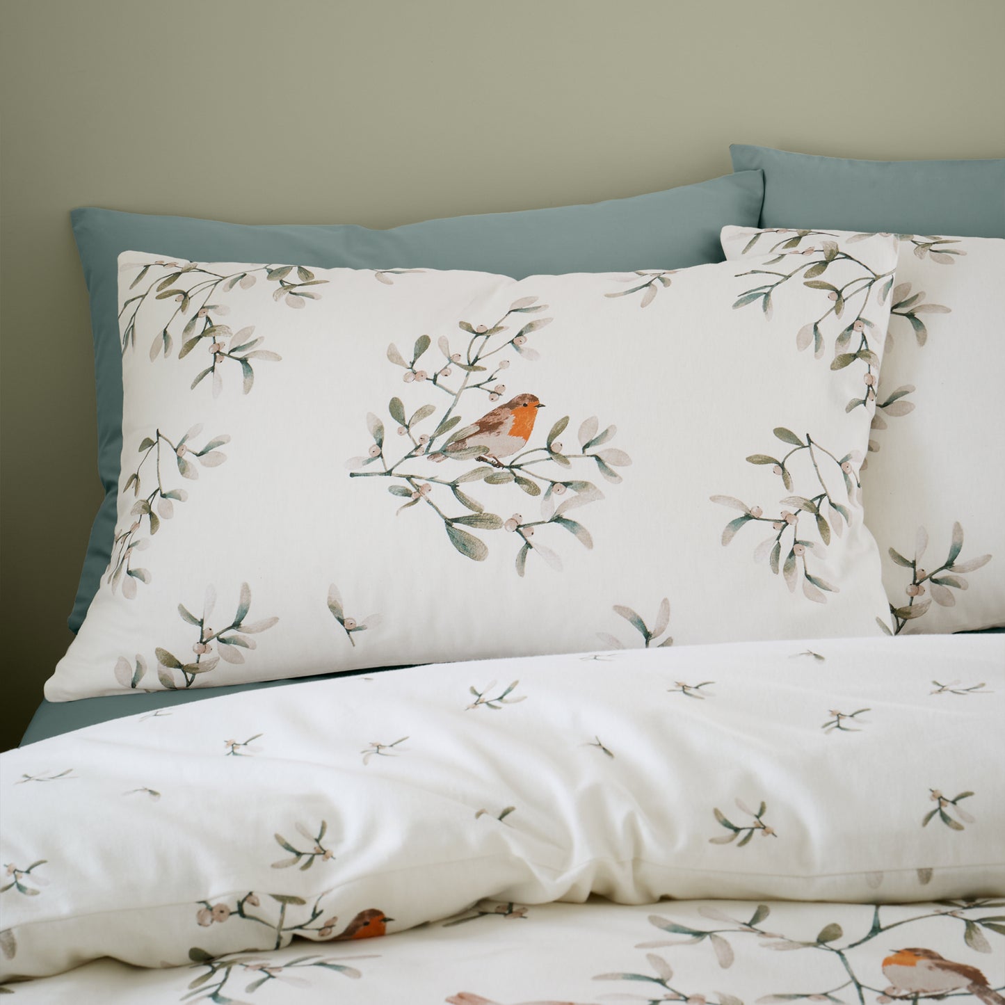 Brushed Mistletoe Robins Cotton Reversible Duvet Cover Set in Cream by Catherine Lansfield