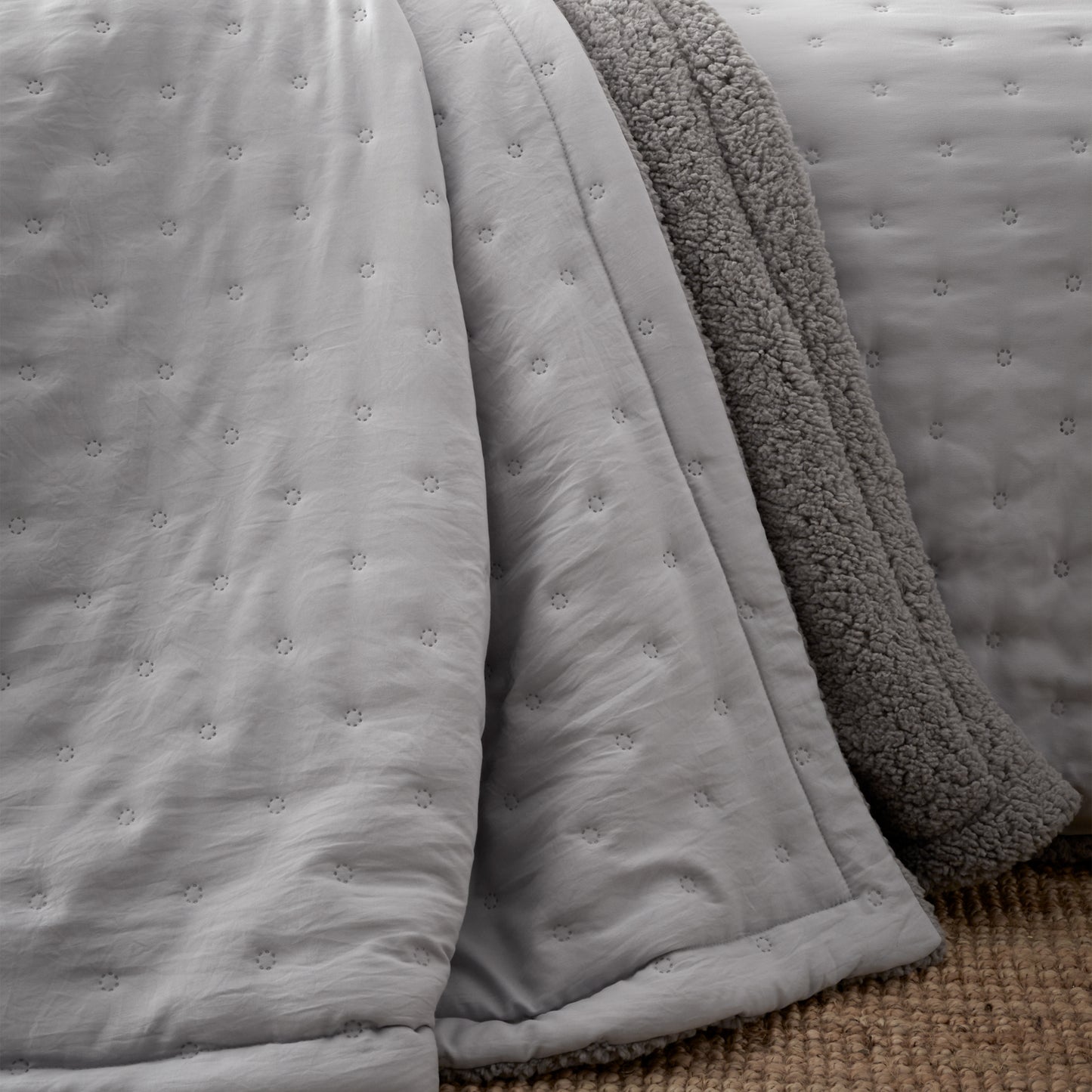 Cosy Nori Soft Sherpa Bedspread in Silver by Catherine Lansfield