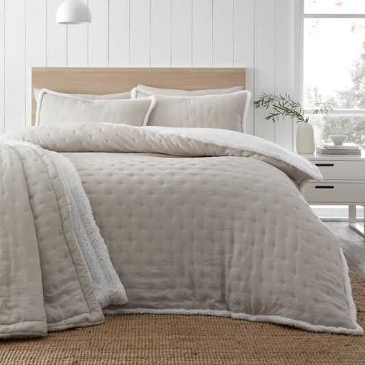 Cosy Nori Soft Sherpa Duvet Cover Set in Cream by Catherine Lansfield