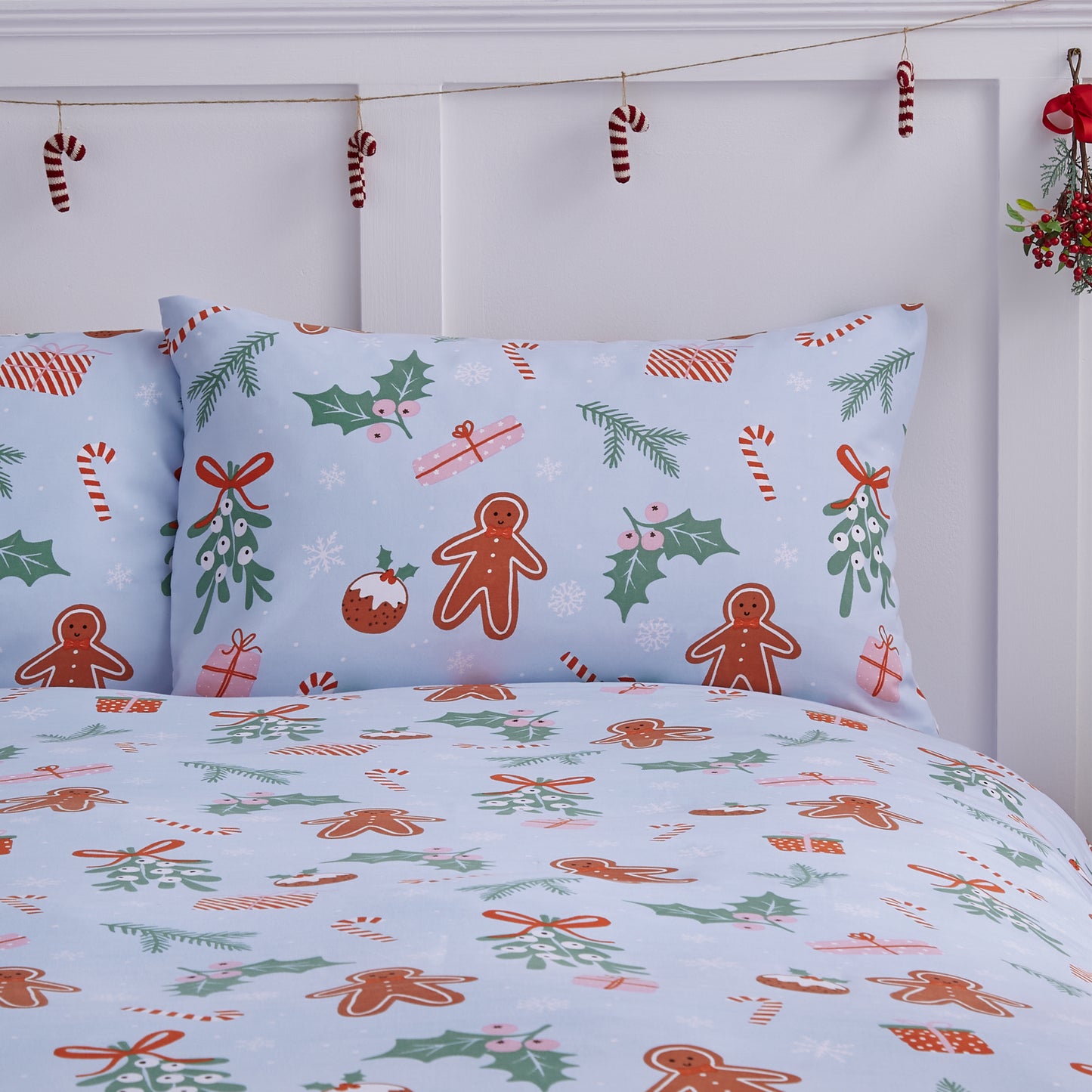 Christmas Gingerbread Soft Microfibre Reversible Duvet Cover Set in Blue by Catherine Lansfield