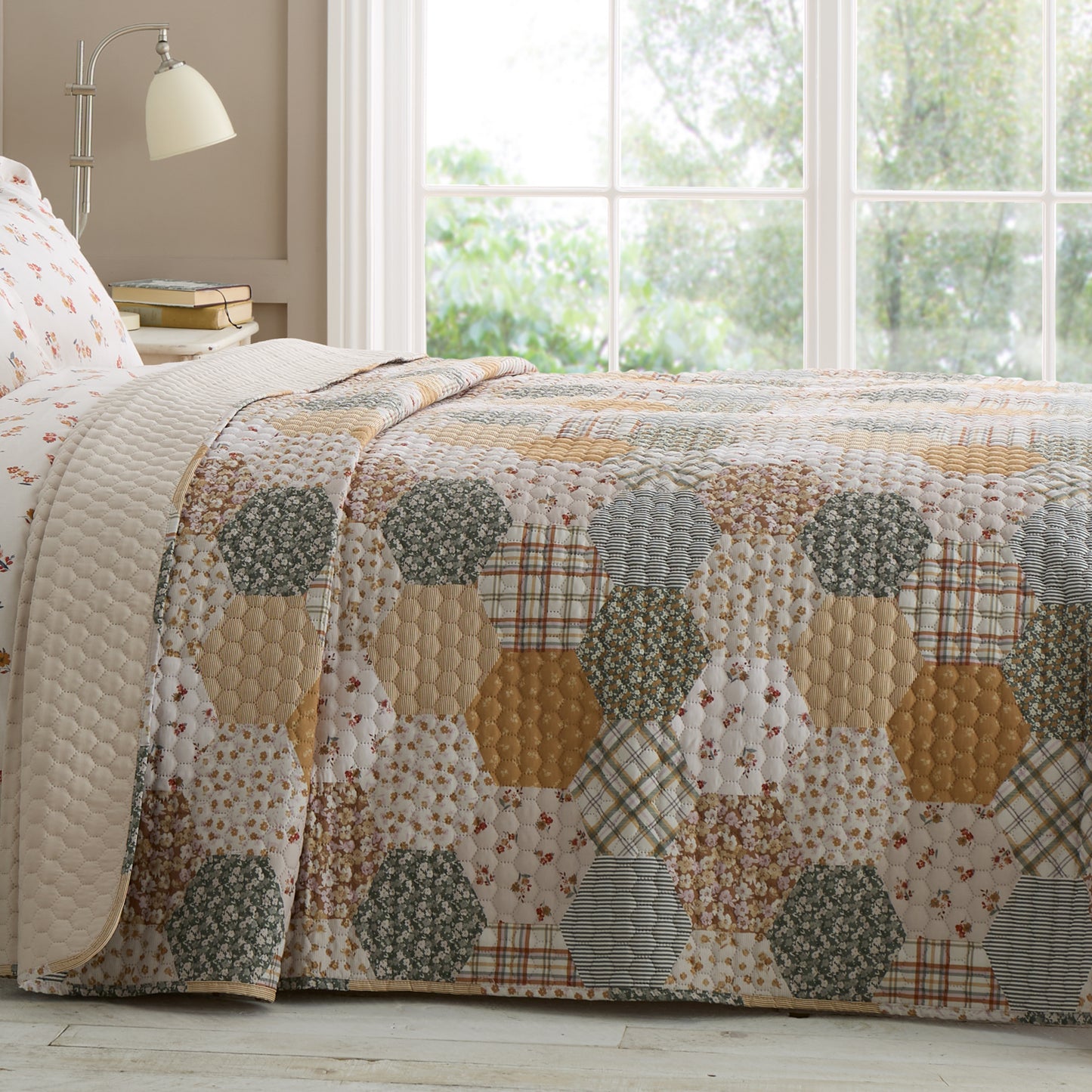 Floral Patchwork Quilted Bedspread in Natural by Catherine Lansfield