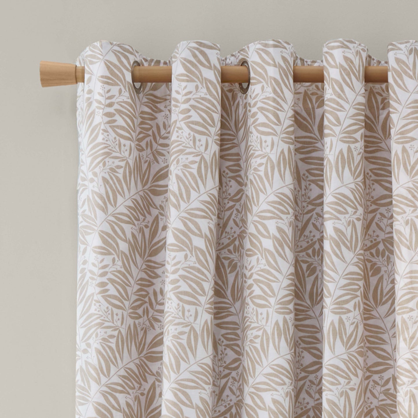 Sorrel Leaf Fully Reversible 66x90 Inch Eyelet Curtains in Natural by Catherine Lansfield