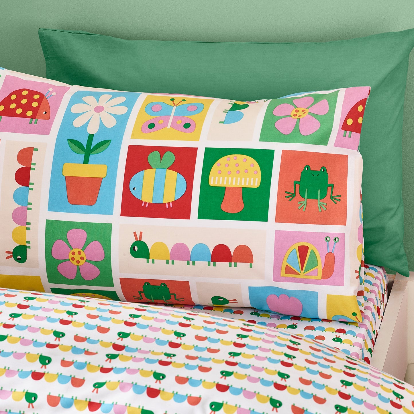 Curious Caterpillar Duvet Cover Set by Catherine Lansfield Kids