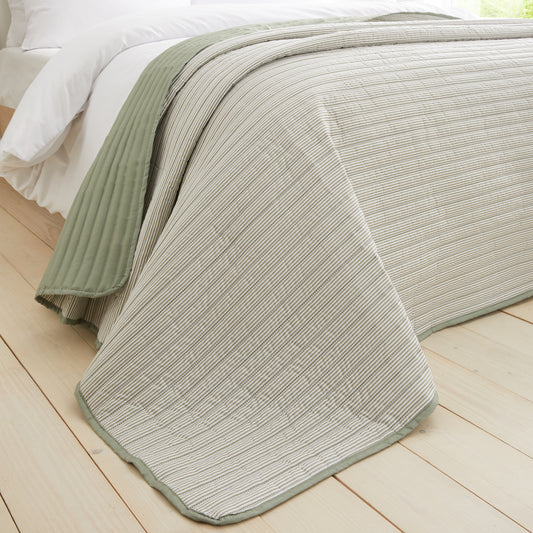 Stripe Quilted Reversible Bedspread in Green by Catherine Lansfield