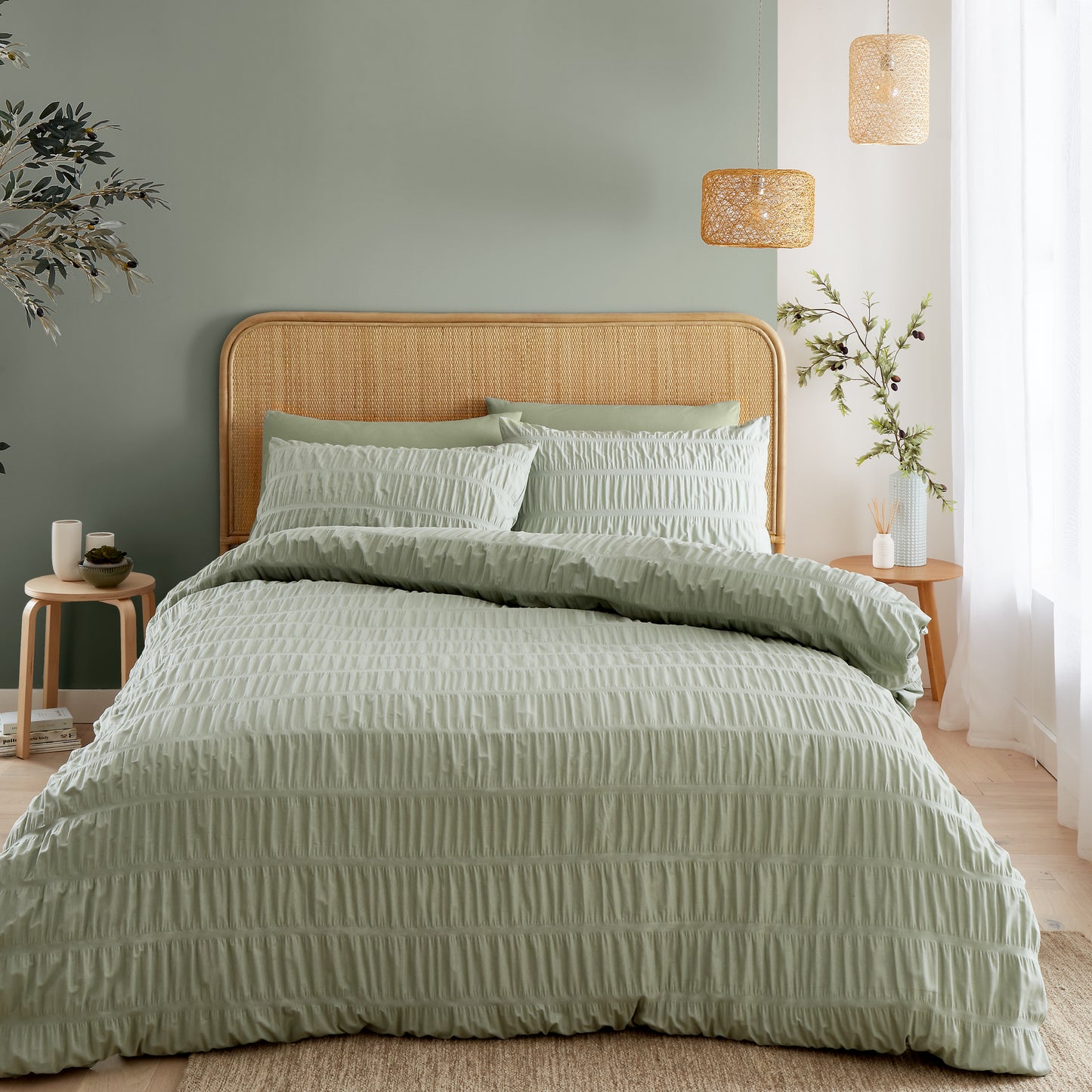 Seersucker Duvet Cover Set in Sage Green by Catherine Lansfield