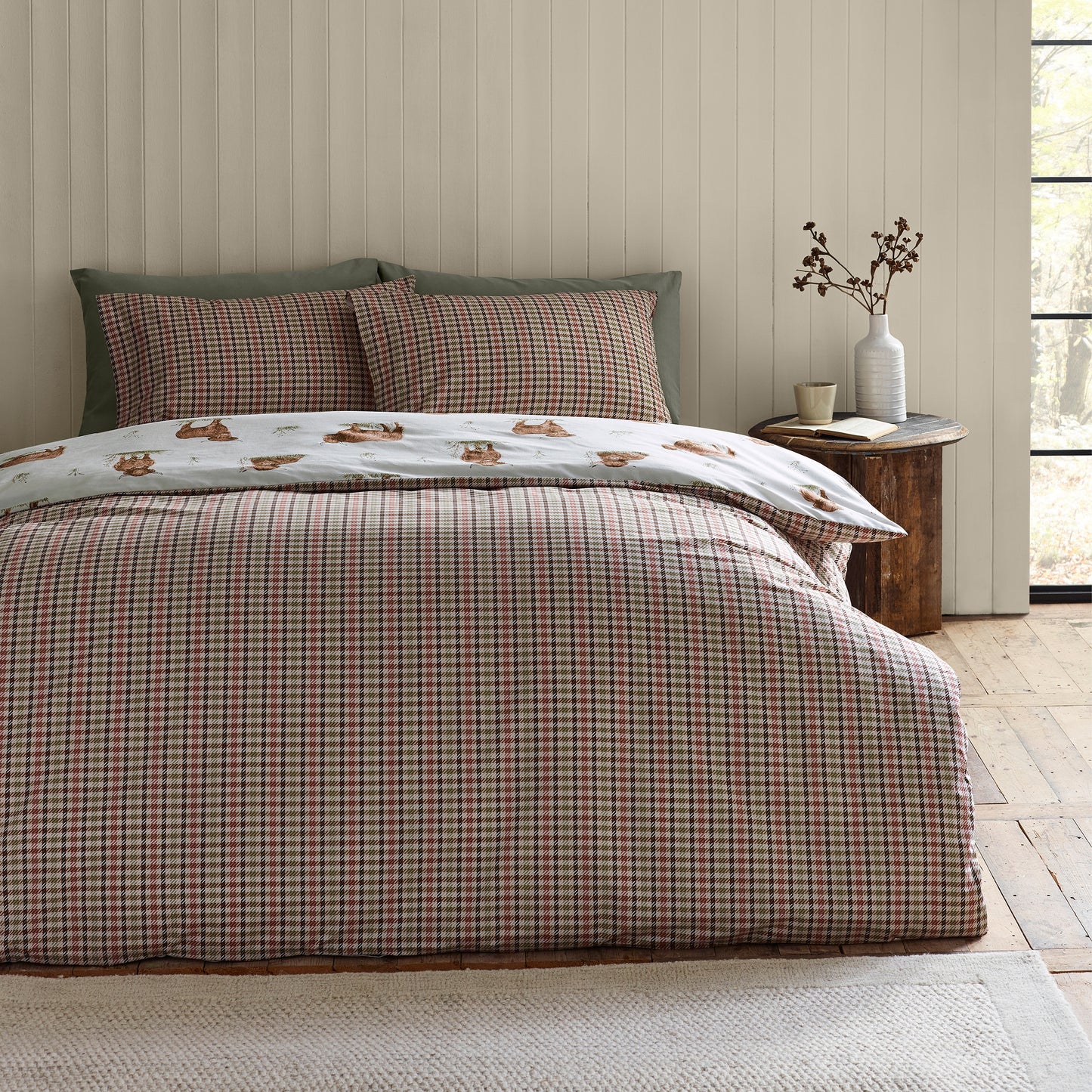 Angus Highland Cow Reversible Duvet Cover Set in Natural by Catherine Lansfield