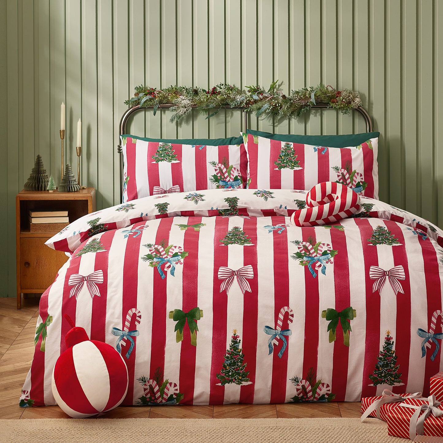 Christmas Stripe Reversible Duvet Cover Set in Red by Catherine Lansfield