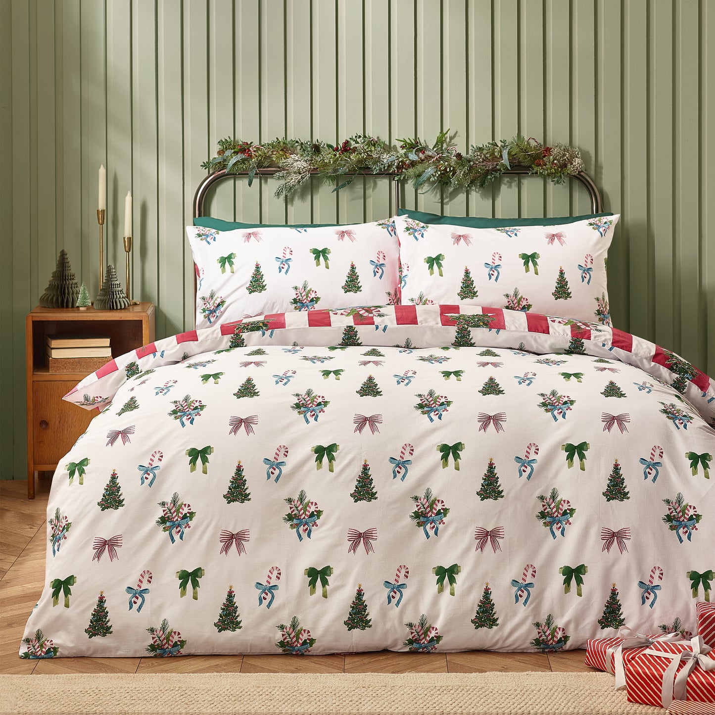 Christmas Stripe Reversible Duvet Cover Set in Red by Catherine Lansfield