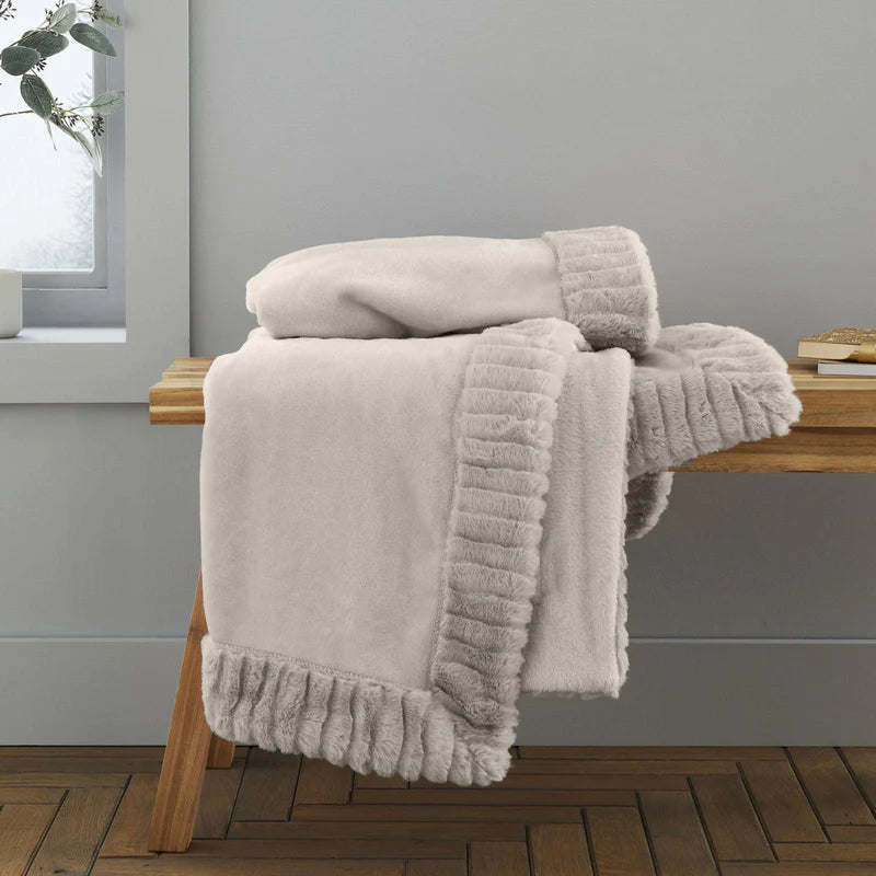 Velvet and Faux Fur Throw Natural