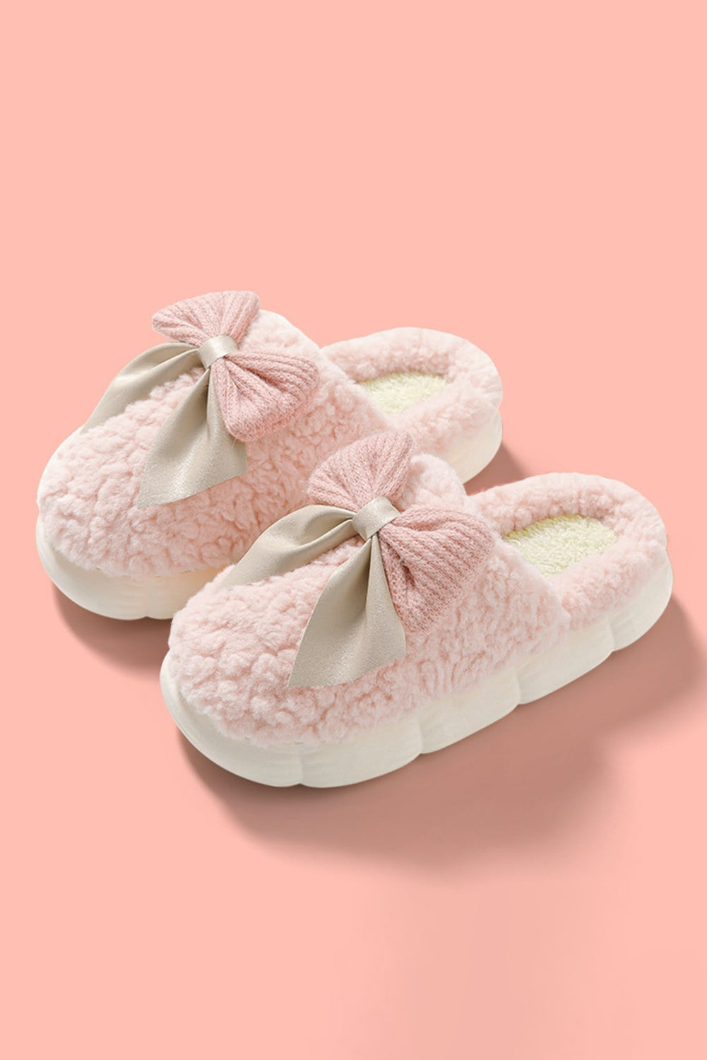 Bowknot Applique Plush Winter Slippers